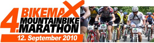 Mountainbiker auf der Rennstrecke